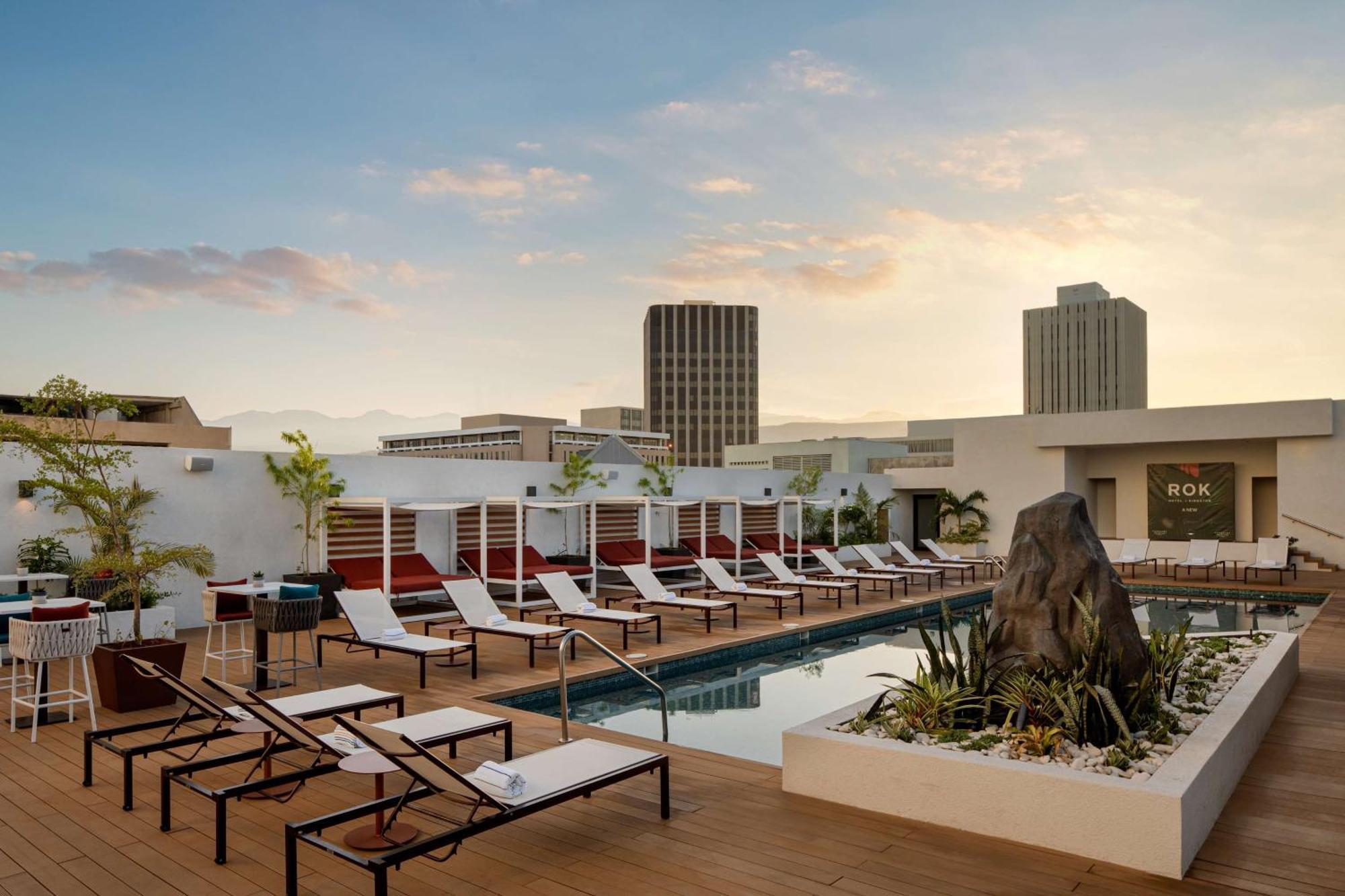 Rok Hotel Kingston Tapestry Collection By Hilton Exteriör bild