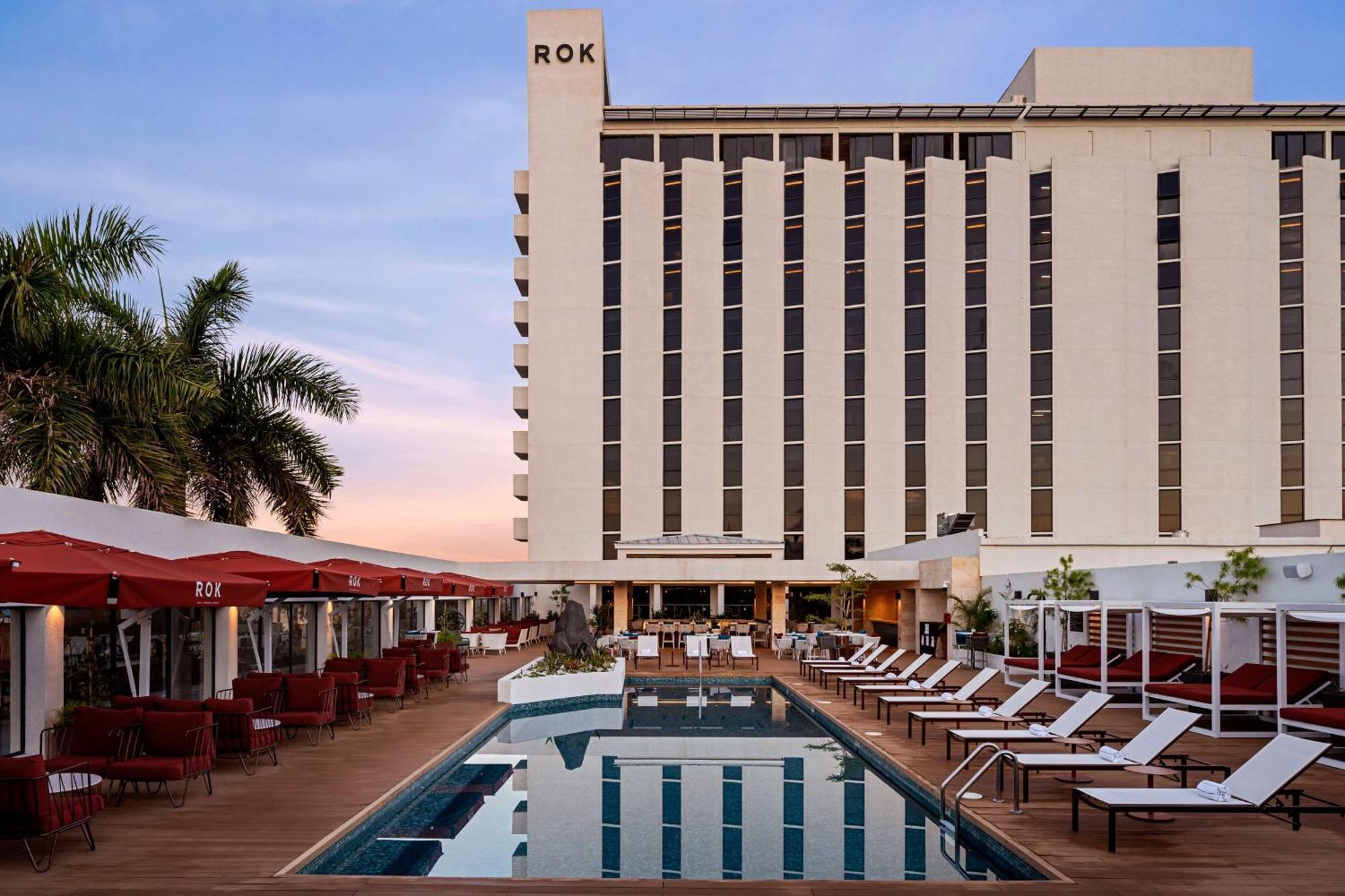 Rok Hotel Kingston Tapestry Collection By Hilton Exteriör bild