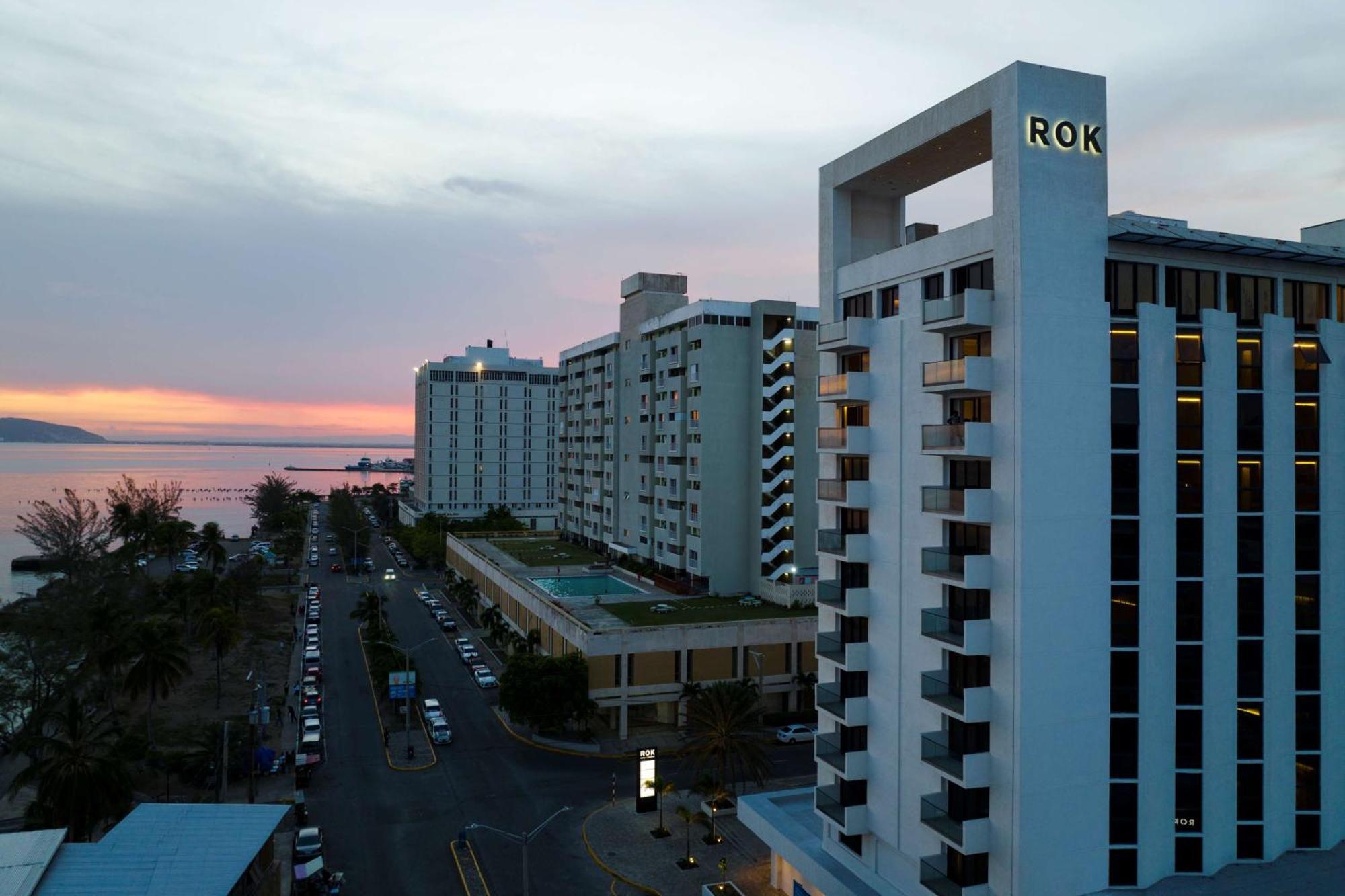Rok Hotel Kingston Tapestry Collection By Hilton Exteriör bild